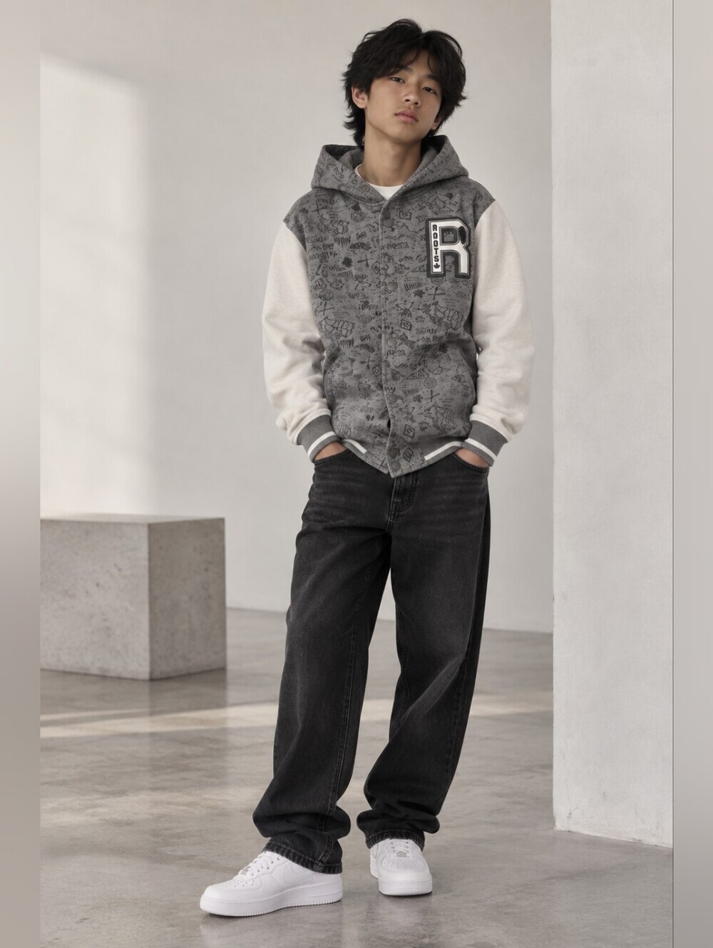 Roots Kids XXL 13-14 Graphic Varsity Hooded Sweatshirt Jacket Gray
